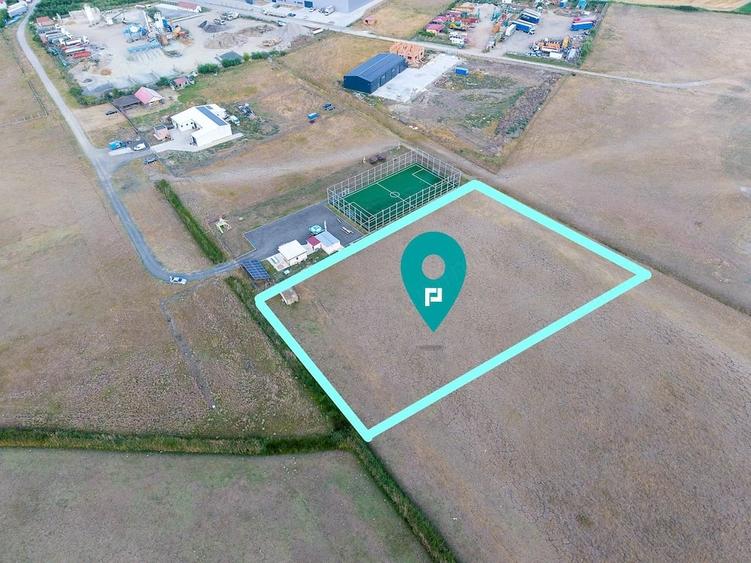 Teren de 5137 mp, în Săcălaz