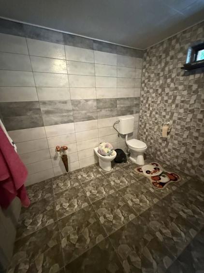 Casă individuală cu 3 camere cu Canalizare în Tichilești