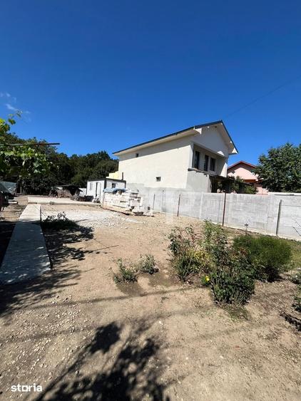 Lot de casa 930 mp in centru utilitati Poiana lui Stanga Giurgiu - 1