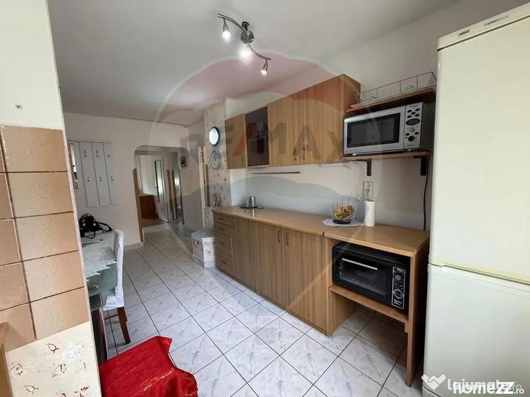 Apartament cu 3 camere de inchiriat in zona Dacia - 10