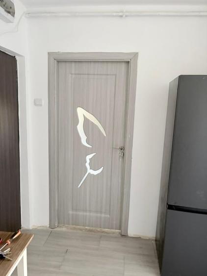 Apartament cu 2 camere decomandat, mobilat în Dâmbovița