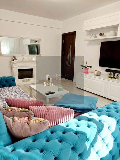 Apartament cu 2 camere decomandat, mobilat în Central