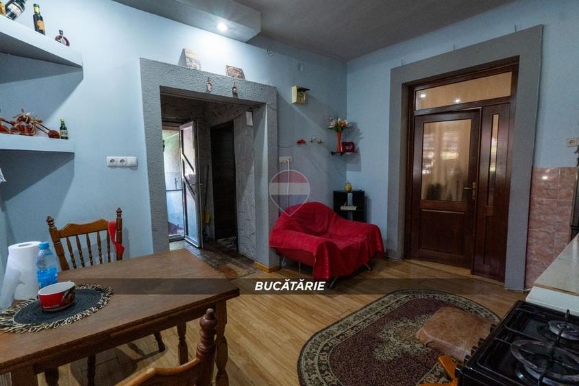 Casă individuală cu 3 camere cu Teren 361 Mp în Orașul Vechi