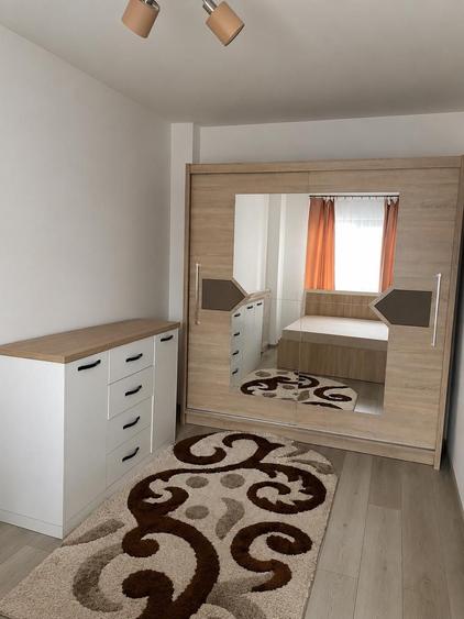 Inchiriez apartament cu 2 camere Botosani - 1