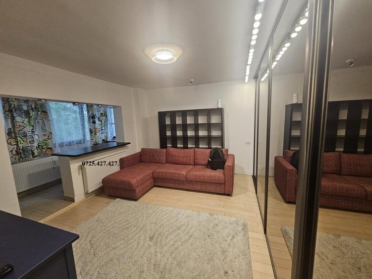 Apartament cu 2 camere decomandat, mobilat în Titulescu