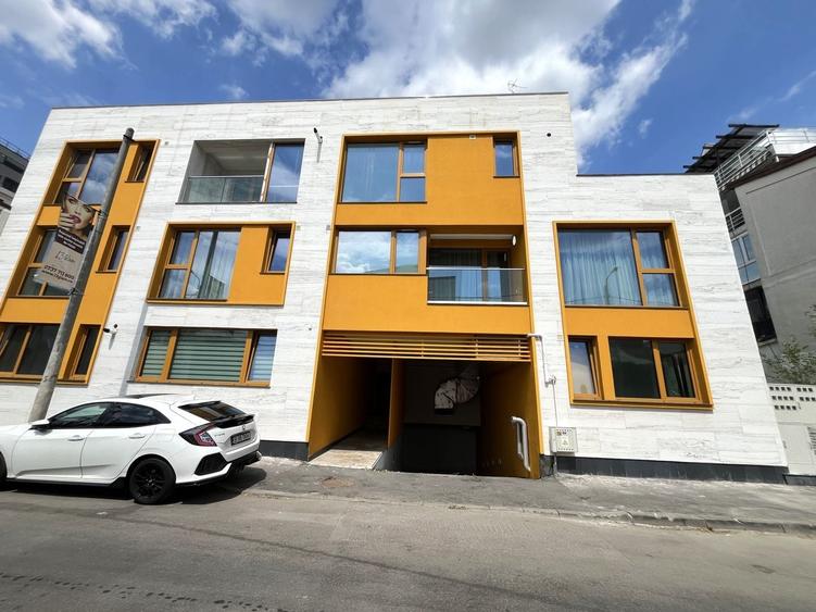 APARTAMENT 3 CAMERE || CURTE 110 MP || ACCES INDIVIDUAL || DOMENII - 37