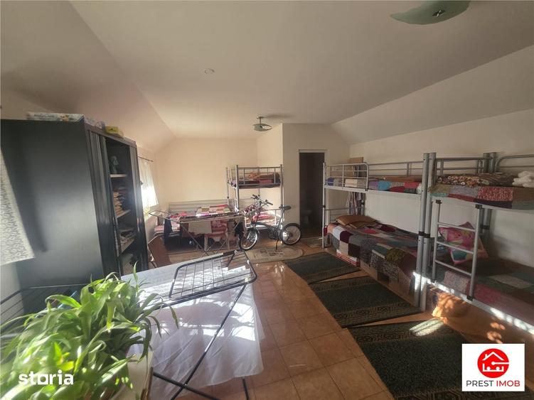 Spațiu comercial, de 450 mp, în Central