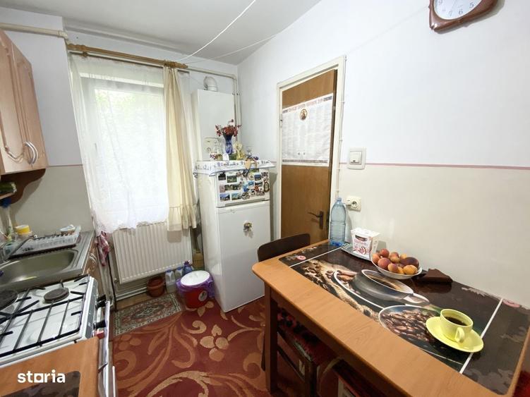 Apartament cu 2 camere semidecomandat în Central