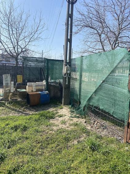 Teren de 900 mp, în Leu