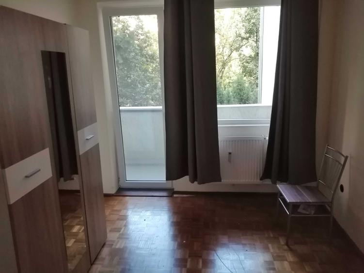 Apartament cu 2 camere semidecomandat în Decebal