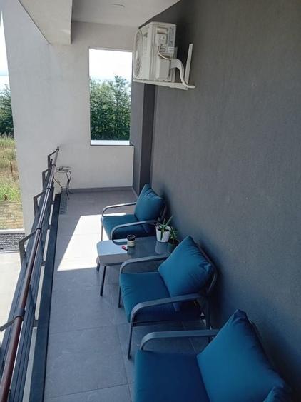 Apartament cu 2 camere semidecomandat în Costi