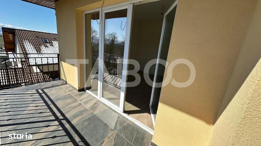 Casă cu 4 camere cu Teren 180 Mp în Șura Mare