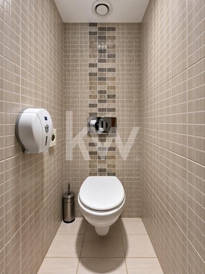 Spațiu comercial, de 140 mp, în Centrul Istoric