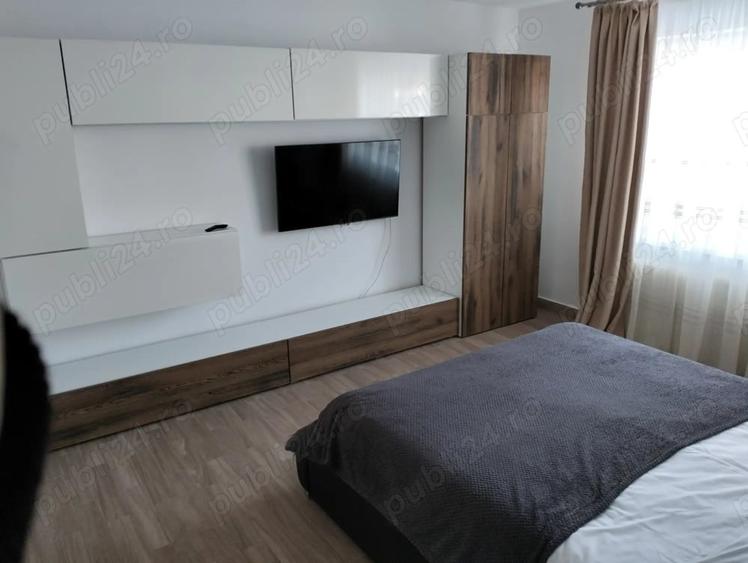 Casă cu 4 camere cu Teren 1152 Mp în Cristian