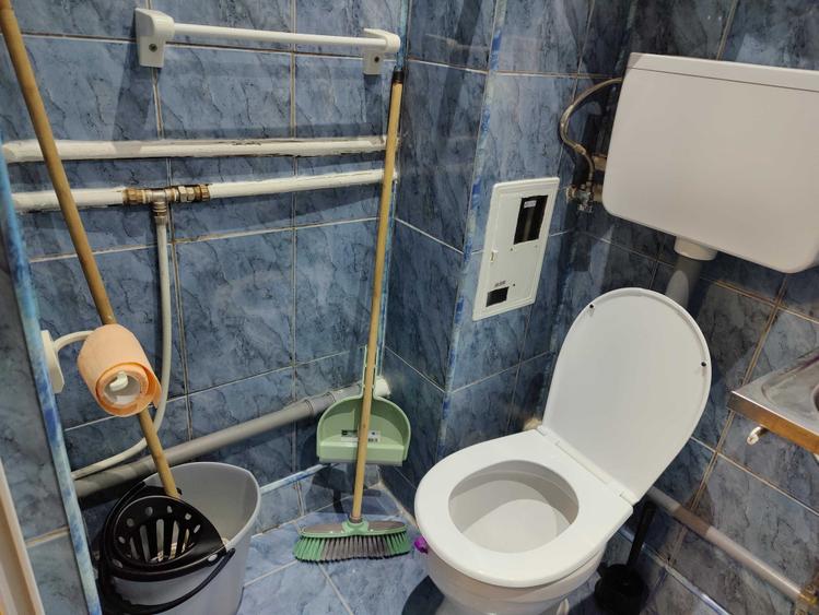 Garsonieră nedecomandată în Titan