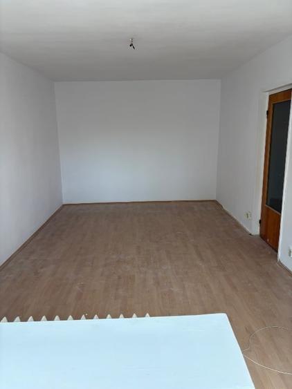 Apartament cu 2 camere decomandat în Ștefan cel Mare