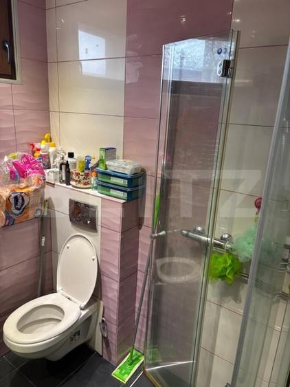 Apartament cu 3 camere decomandat, mobilat în Lunei