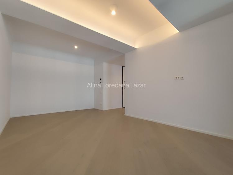 | CORTINA ACADEMY | 2 CAMERE | 50 MP | DESIGN MINIMALIST | LOGIE PANORAMICA |