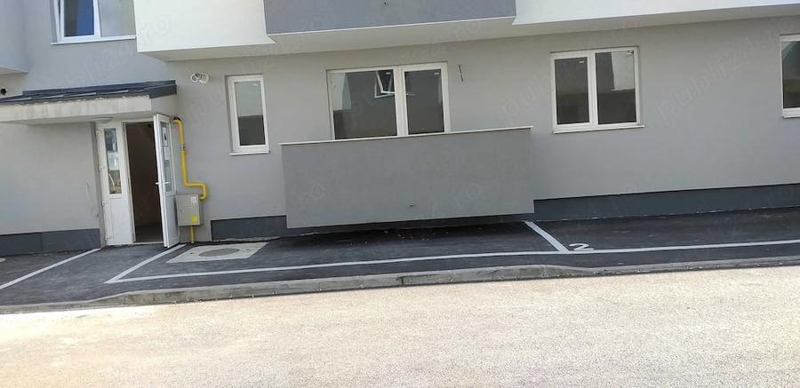 Apartament cu 2 camere decomandat în Florești