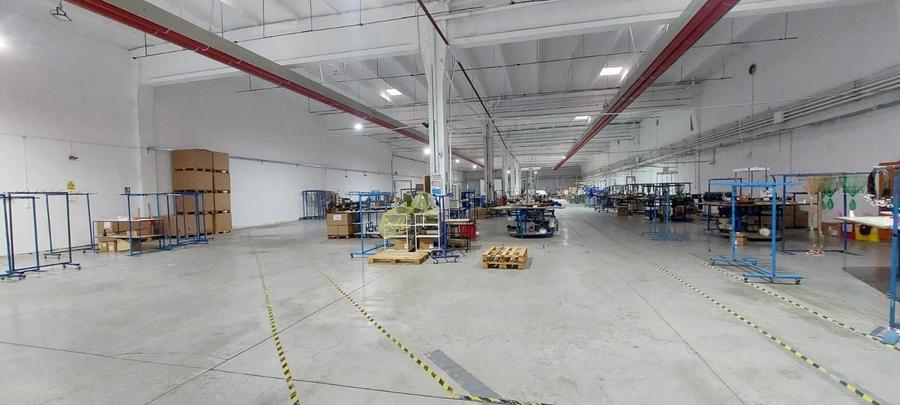Spațiu industrial, de 3,300 mp, în Mureșeni