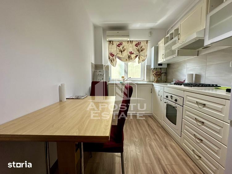 Apartament cu 2 camere decomandat în Soarelui
