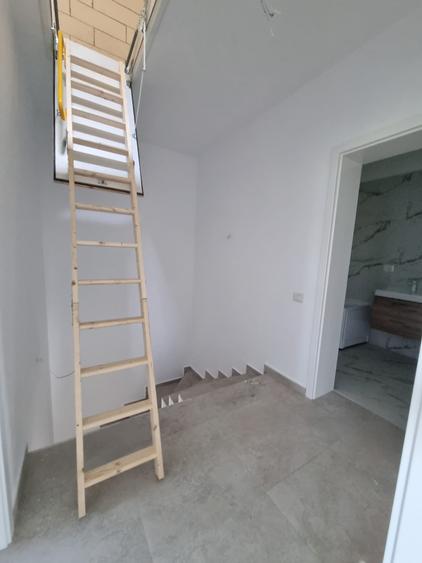 Mutare imediata, finisaje la alegere, zona Scolii, Vila 4 camere,acte la zi - 9