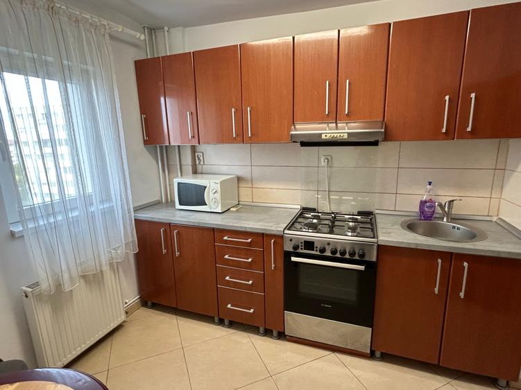 Apartament cu 2 camere decomandat în Gheorghe Lazăr