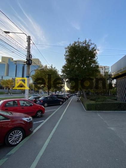 Spațiu comercial, de 45 mp, în Central
