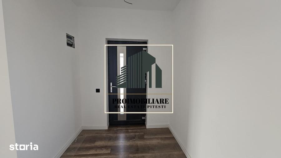 Casă cu 4 camere cu Teren 270 Mp în Trivale