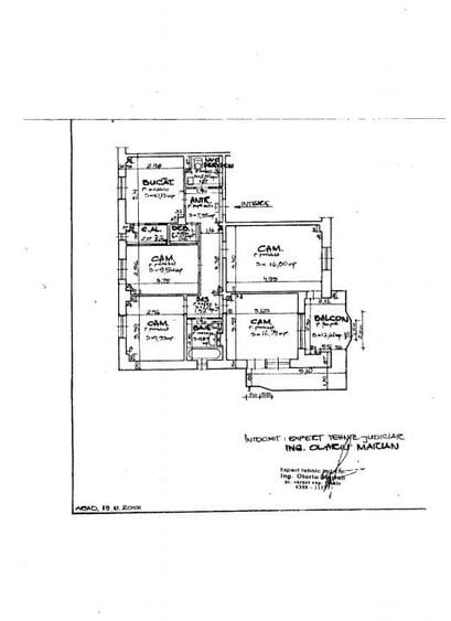 Apartament cu 7 camere decomandat în Nădlac