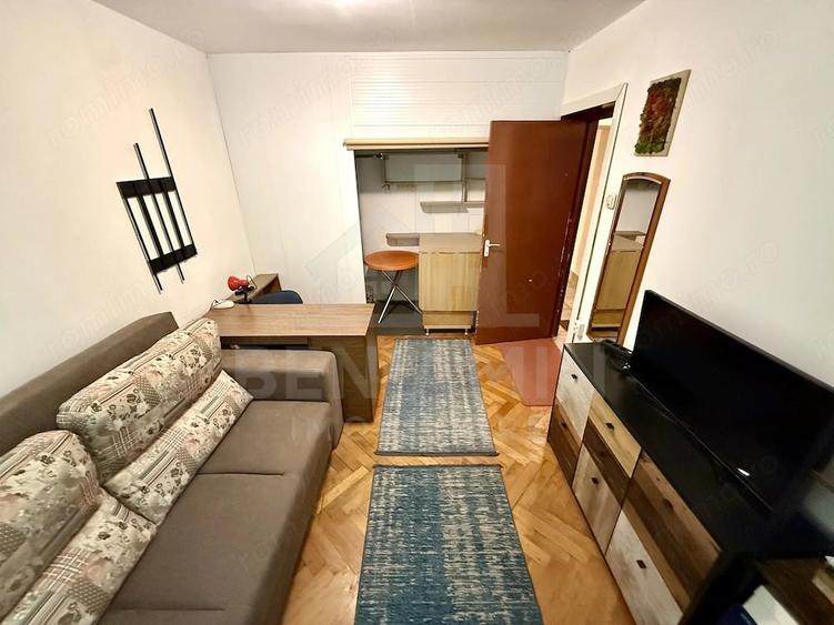 Apartament cu 3 camere decomandat în Brazda lui Novac