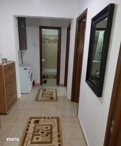 Apartament cu 2 camere semidecomandat în Tomis II