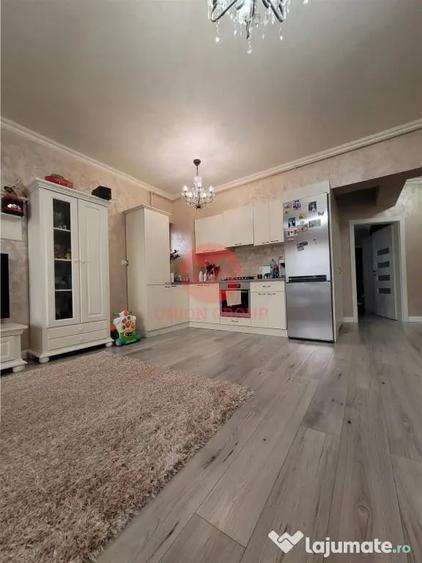 Apartament cu 2 camere decomandat în Faleza Nord