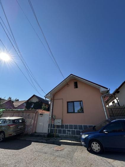 Casă cu 2 camere în Central