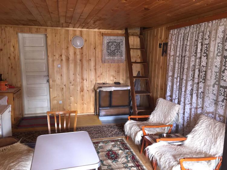 Casă cu 2 camere în Firiza