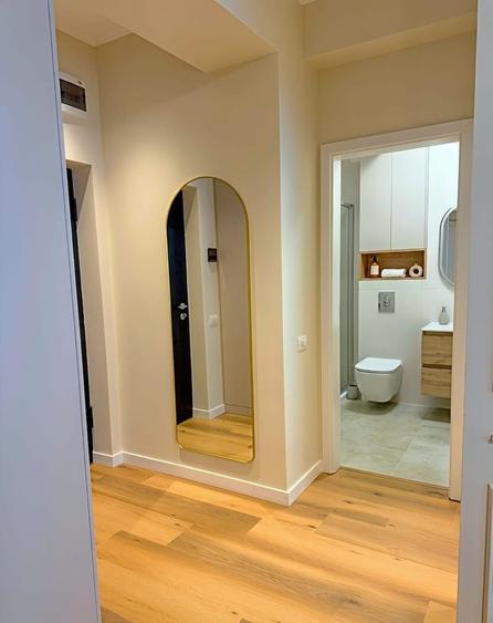 Apartament cu 2 camere decomandat, mobilat în Universitate