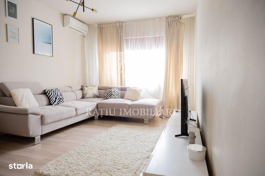 Apartament cu 3 camere în Decebal