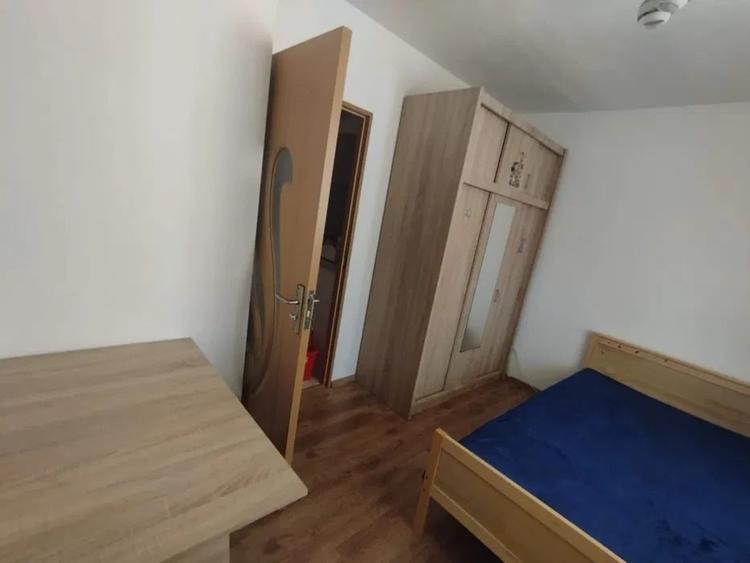 Garsonieră decomandată, mobilată în Frumoasa