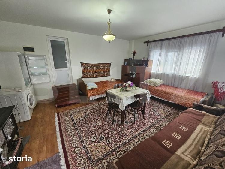 Casă cu 6 camere cu Teren 1850 Mp în Dumitra