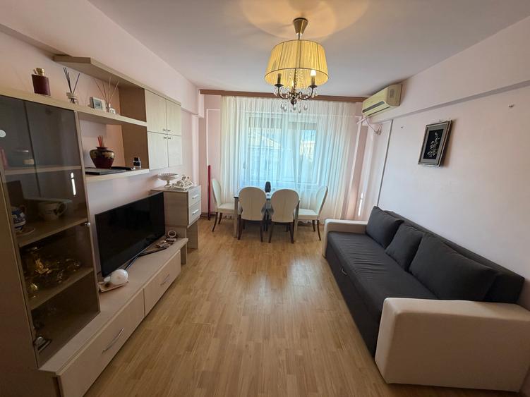 Apartament cu 2 camere semidecomandat, mobilat în Peninsula