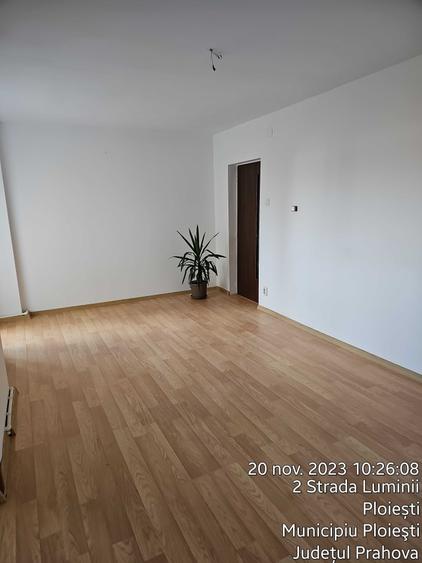 Apartament cu 4 camere decomandat în Ultracentral