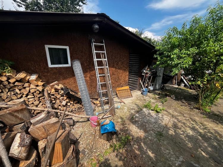 Casă individuală cu 3 camere cu Canalizare în Gura Vitioarei