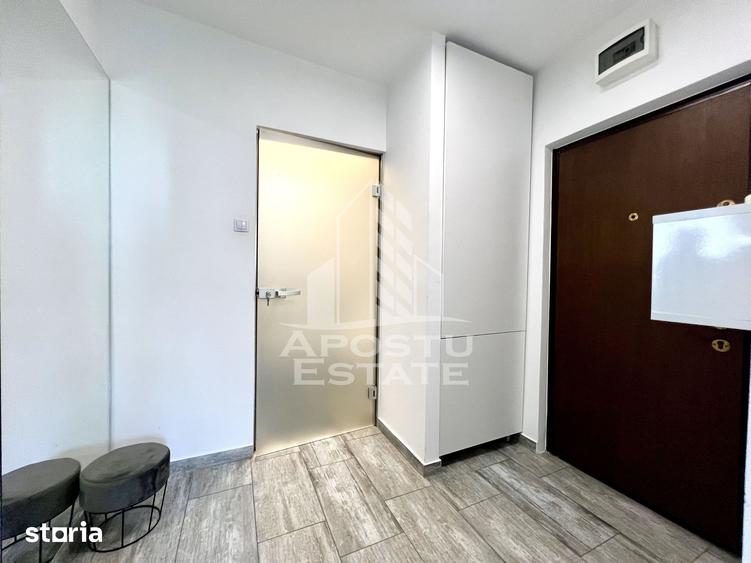 Apartament cu 2 camere, mobilat în Punctele Cardinale