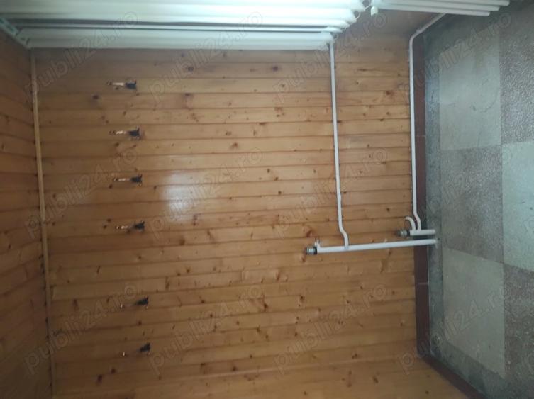 Casă cu 3 camere în Lipovei