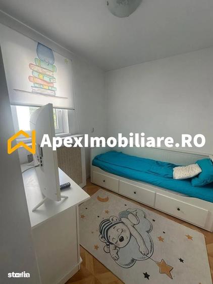 Apartament cu 3 camere semidecomandat în Ultracentral