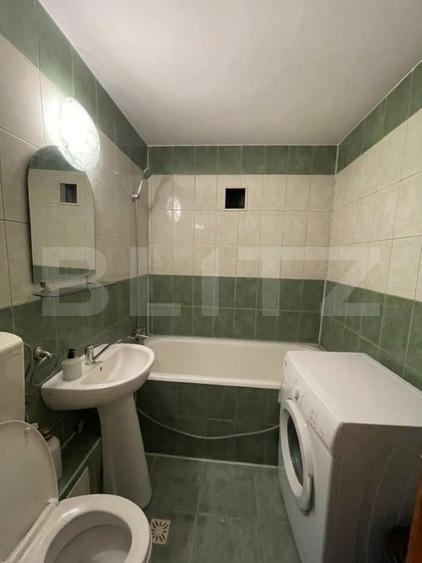 Apartament cu 2 camere decomandat, mobilat în Mărăști