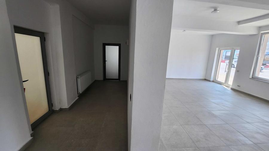 Spațiu comercial, de 65 mp, în Vladimirescu