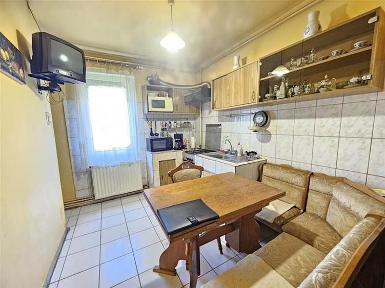 Apartament 3 camere etaj 3 cu 2 bai in Tudor Pandurilor - 1