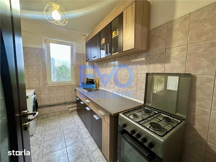 Apartament cu 2 camere în Podu Roș