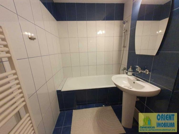 Faleza Nord, de inchiriat 2 camere, mobilat, gaze, termen lung - 1